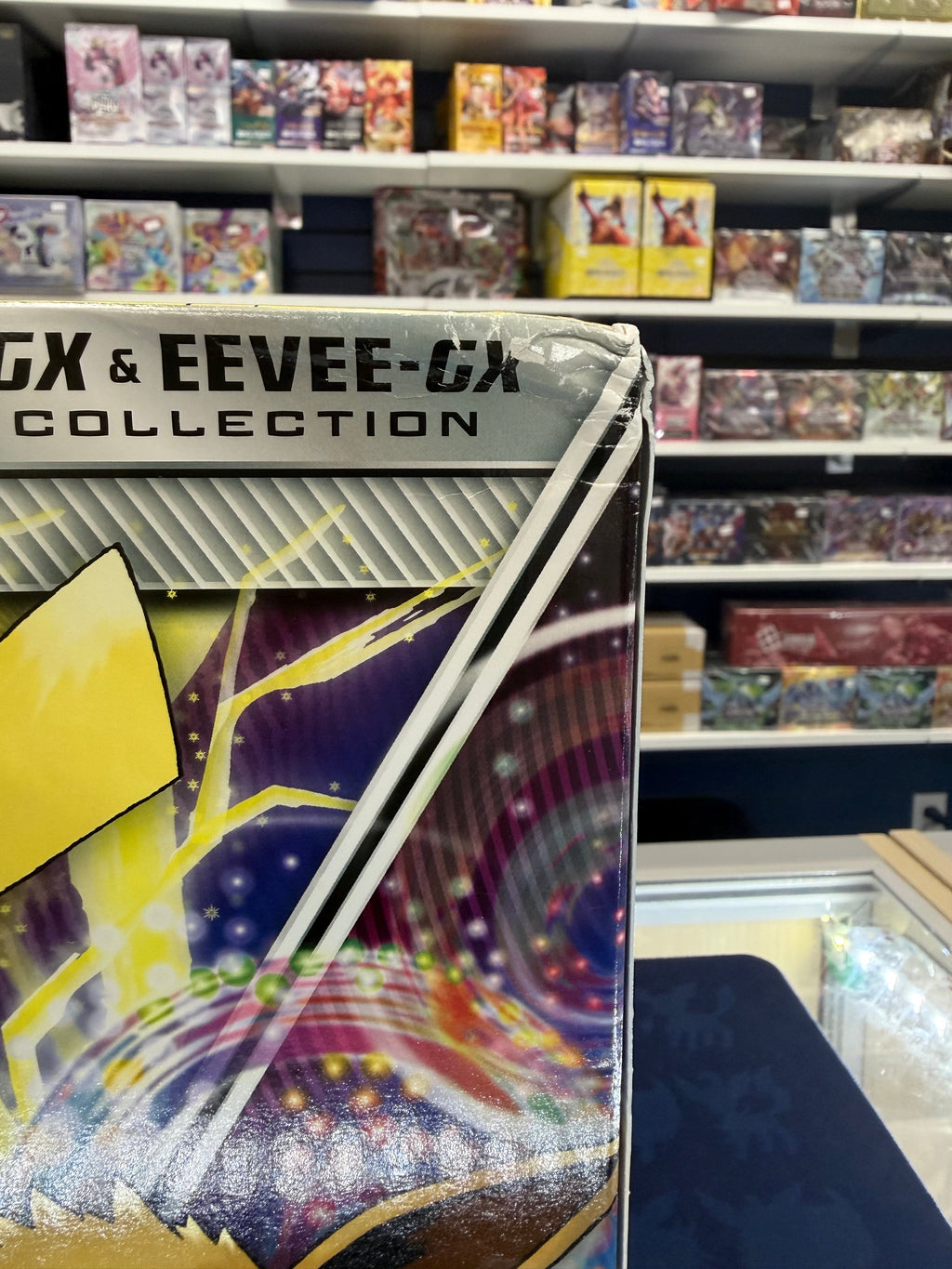 Dents & Imperfections - See description Pokemon - Sun & Moon: Special Collection (Pikachu GX & Eevee GX)
